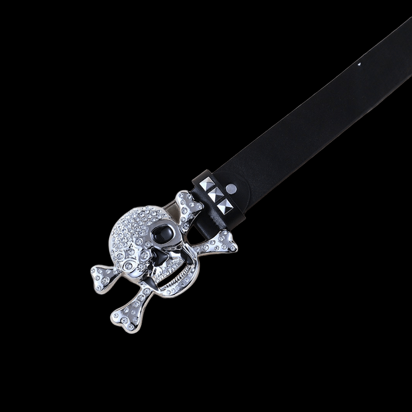 Skull buckle belt